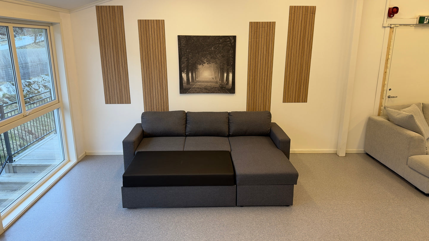 Sovesofa med sjeselong og oppbevaring - Adoua Sofa