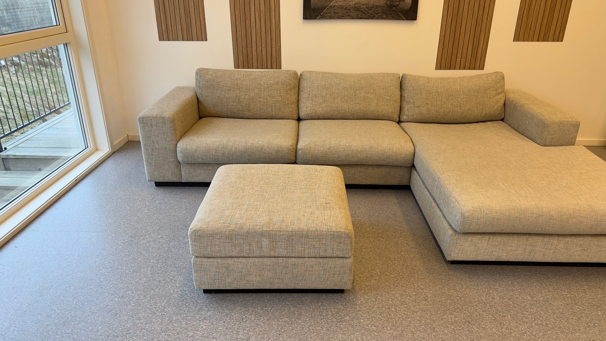 Bolia Sepia med puff – eksklusiv designsofa - Adoua Sofa
