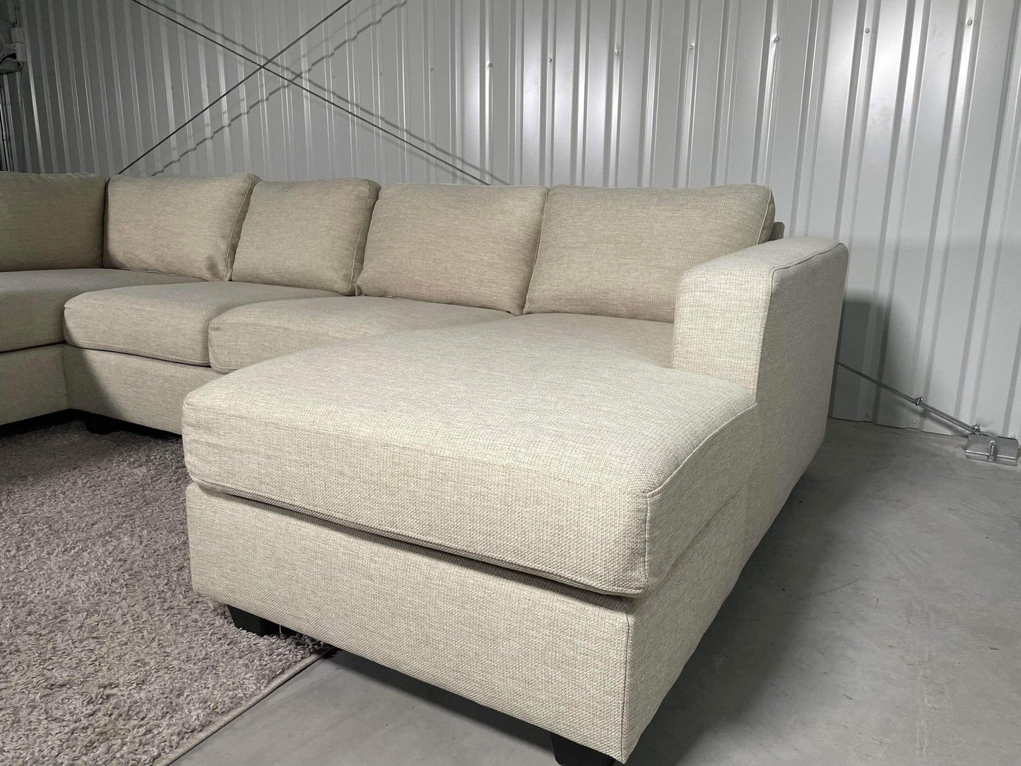 Nyrenset | Beige U-Sofa - Adoua Sofa