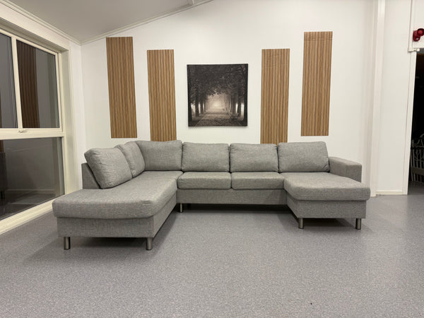 Nyrenset | Moderne U-sofa i lys grå - Adoua Sofa
