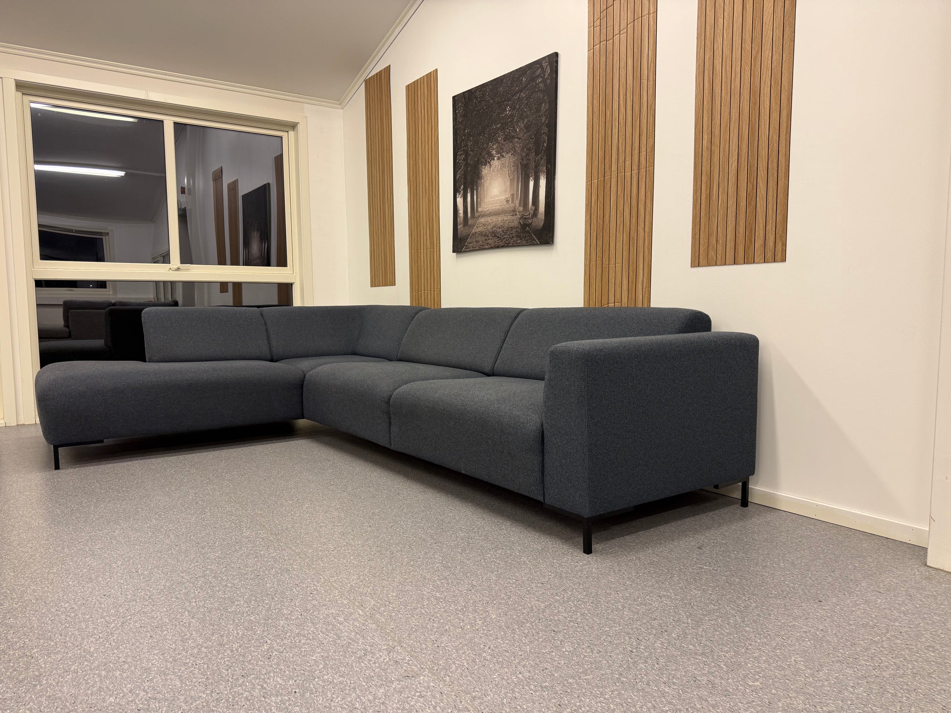 Nordic hjørnesofa i Navy blue - Adoua Sofa