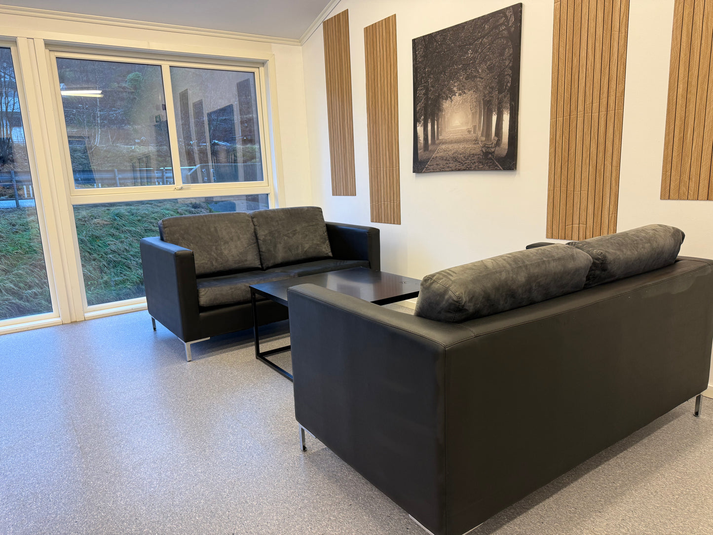 Noir Lounge skinnsett