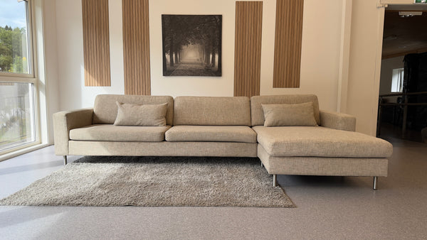 Bolia Scandinavia 4-seter Sofa med Sjeslong - Adoua Sofa