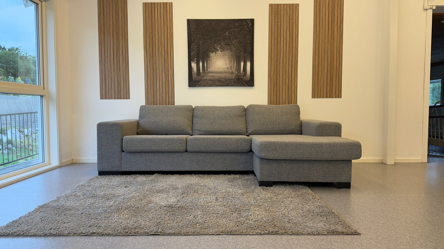 Vendbar hjørnesofa - fleksibel sjeselong og moderne design - Adoua Sofa