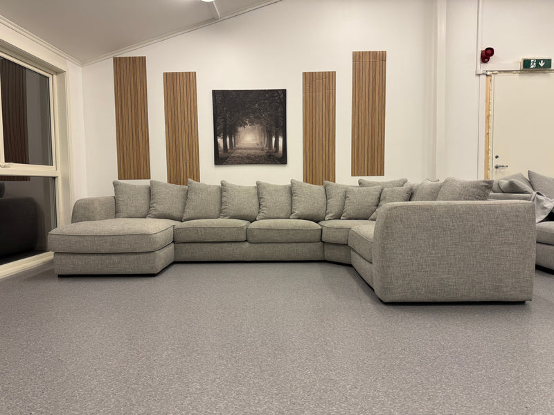 Vilmers hjørnesofa i grå – stor og eksklusiv modell - Adoua Sofa