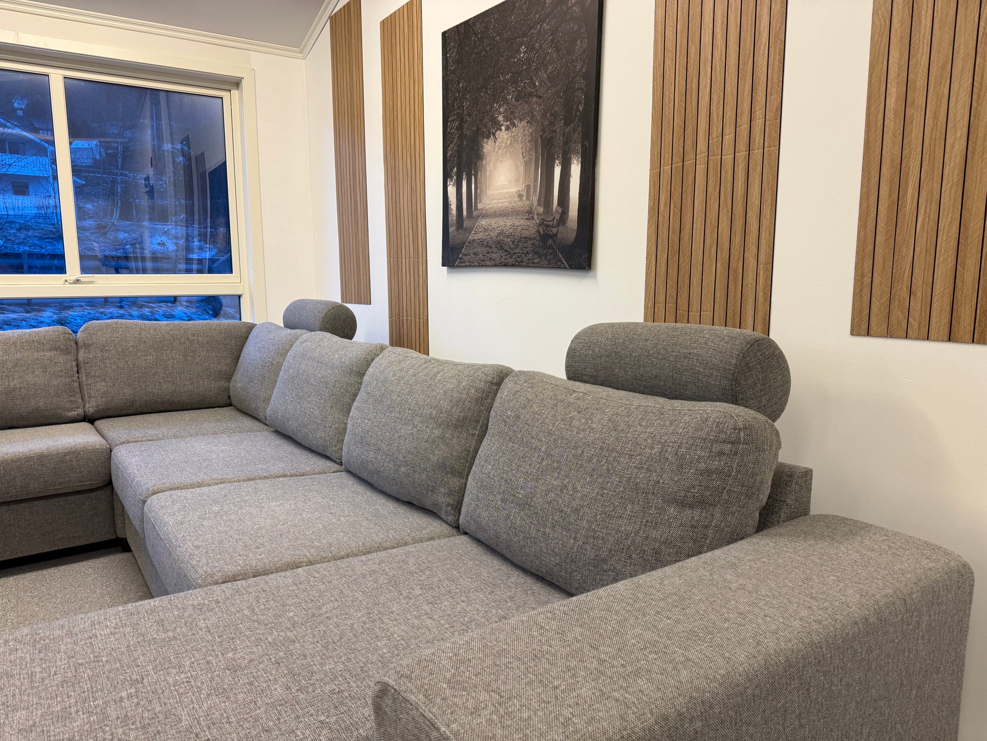 Vendbar Sunday hjørnesofa med puff & nakkestøtter - Adoua Sofa