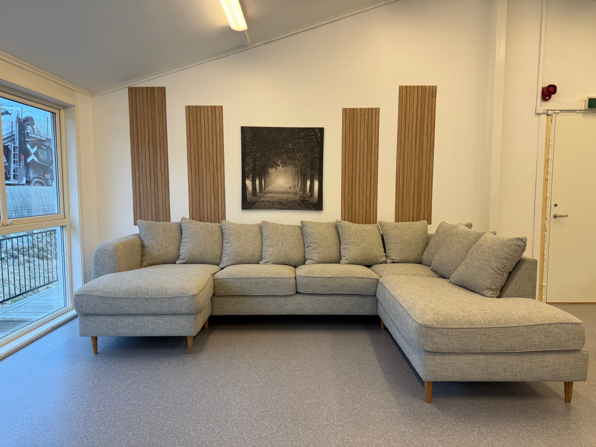 Vilmers Boston U-sofa i lys grå - Adoua Sofa