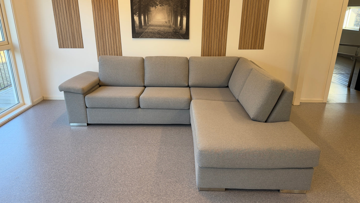 Modern Living hjørnesofa med regulerbare armstøtter