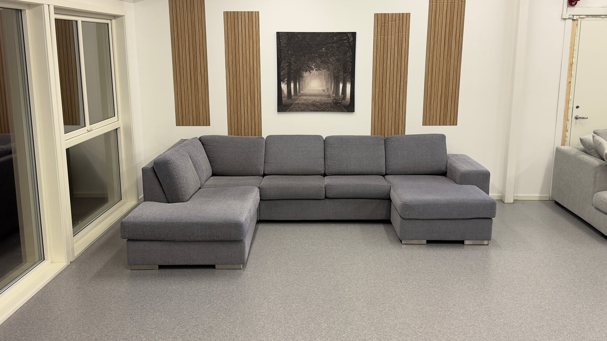 Stor U-sofa – Ekstrem plass & komfort - Adoua Sofa