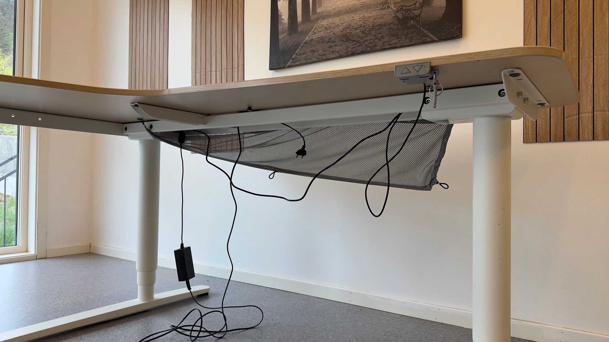Elektrisk Hev/Senk Hjørnepult – Venstre L-form - Adoua Sofa