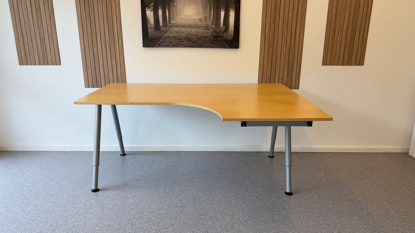 Manuell Hev/Senk Hjørneskrivebord – Høyre L-form - Adoua Sofa