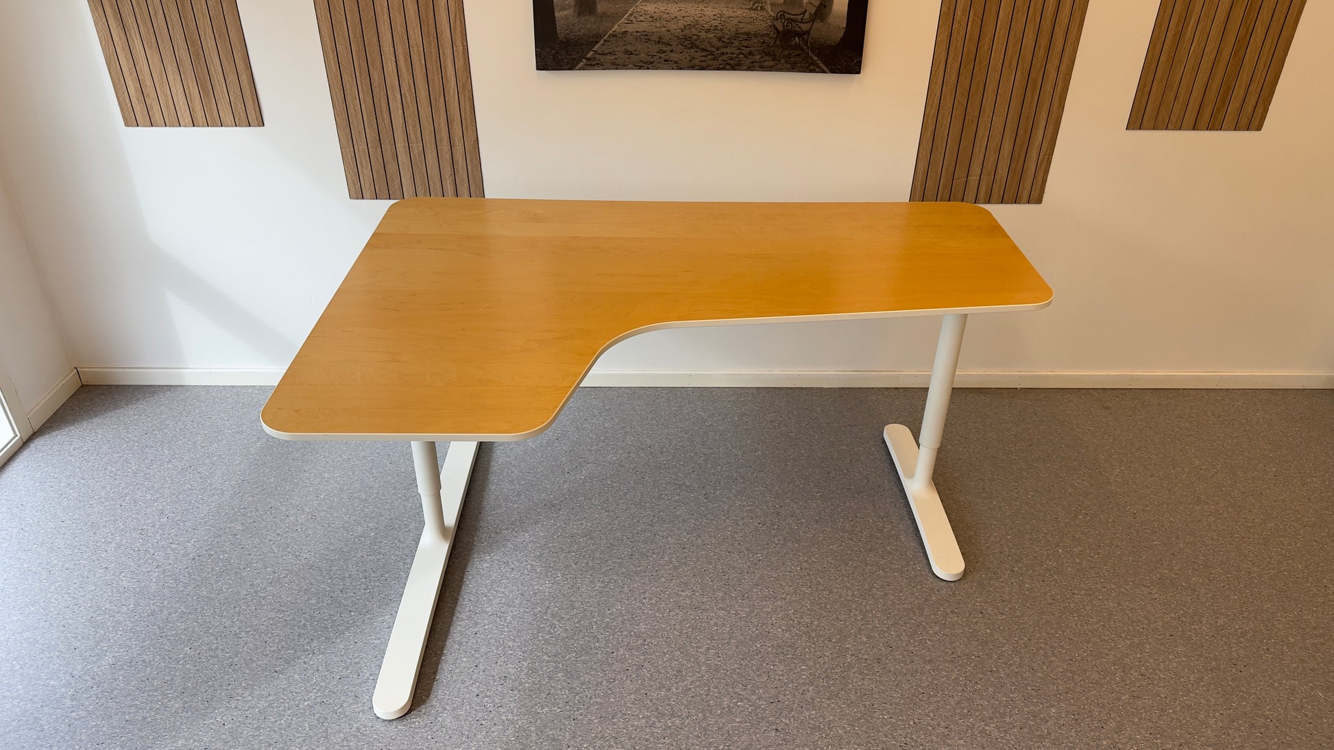 Manuell Hev/Senk Hjørnepult – Venstre L-form - Adoua Sofa