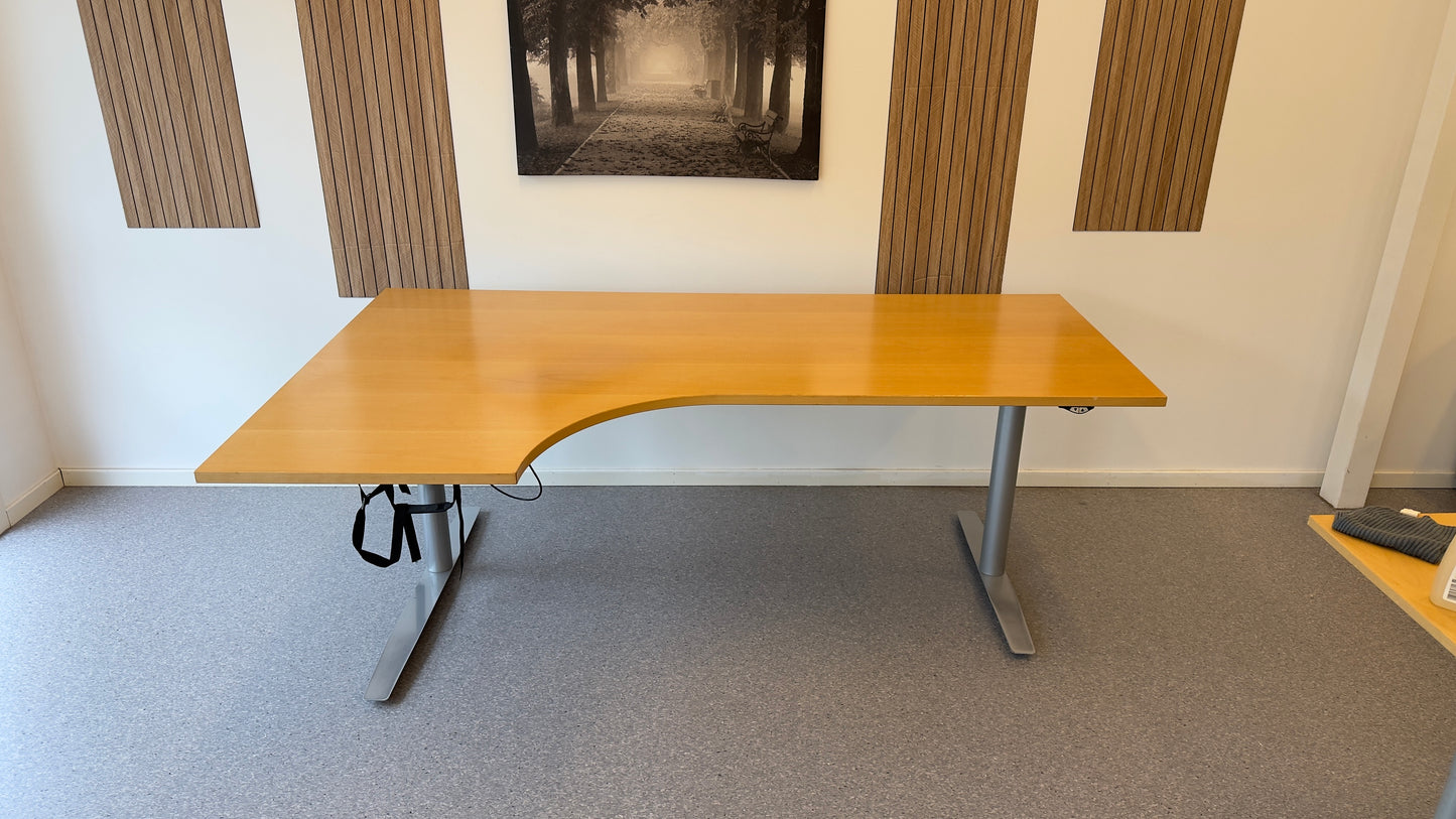 Stor Elektrisk Hev/Senk Hjørnepult – Høyre L-form - Adoua Sofa