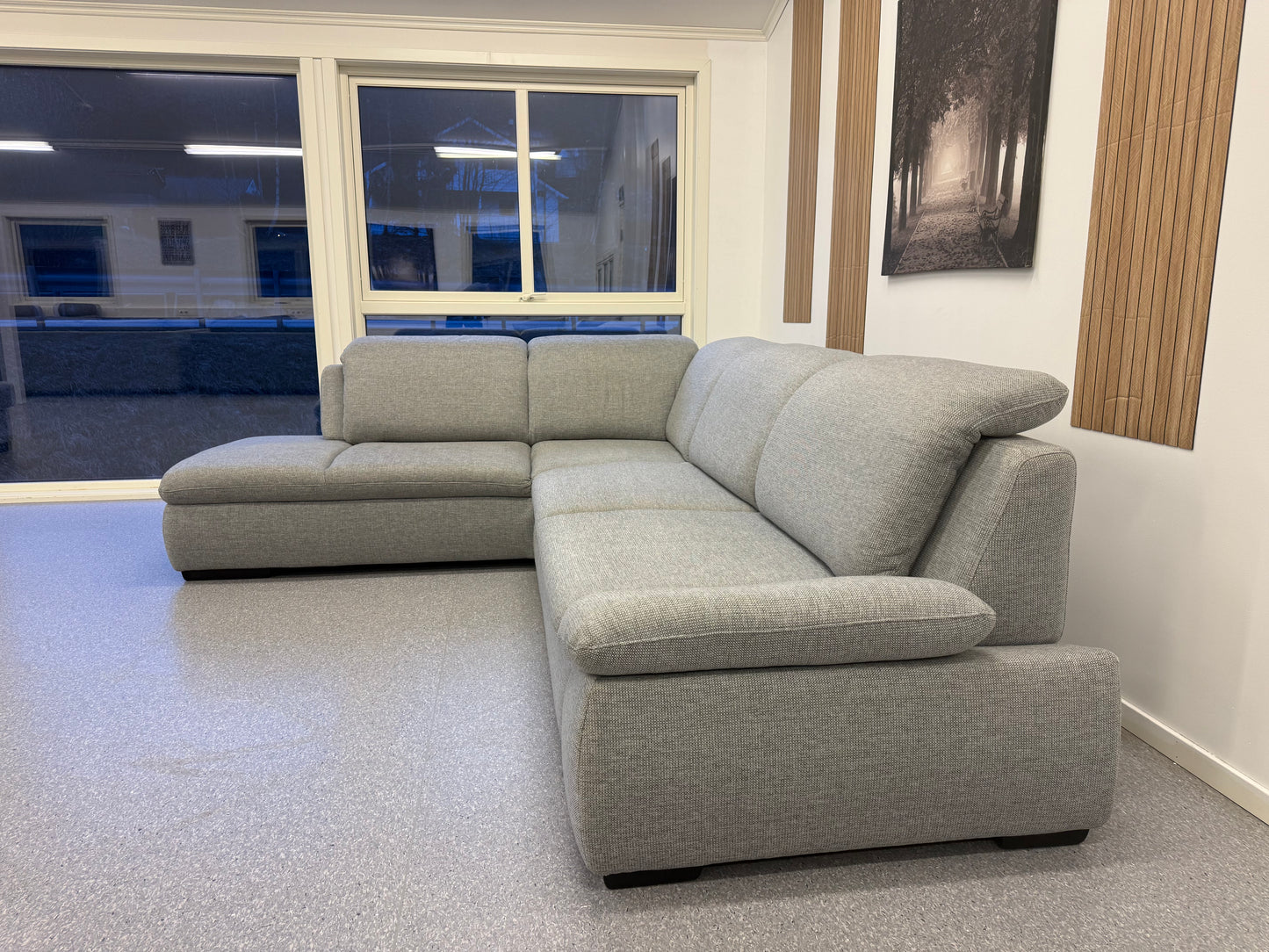Treviso hjørnesofa med uttrekk & premium komfort - Adoua Sofa