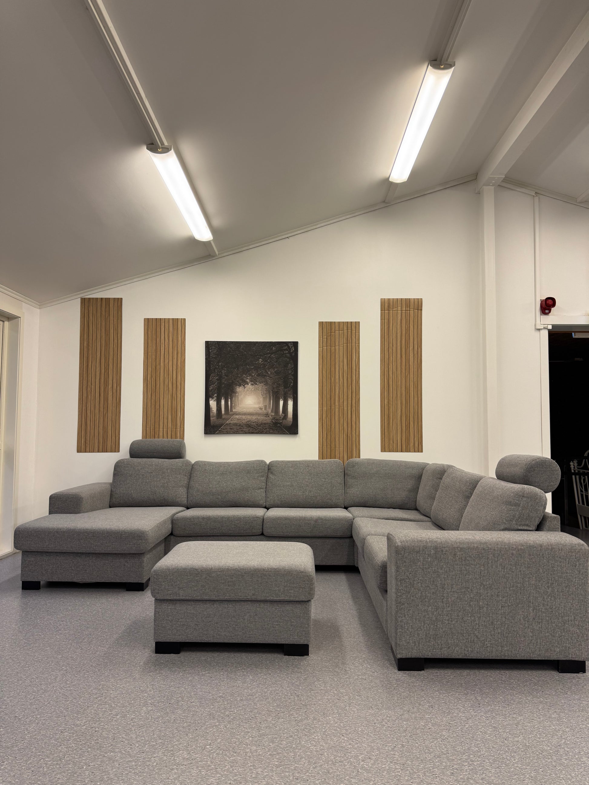 Nyrenset - Sunday Sofa inkl. Puff og 2 Nakkestøtter - Adoua Sofa