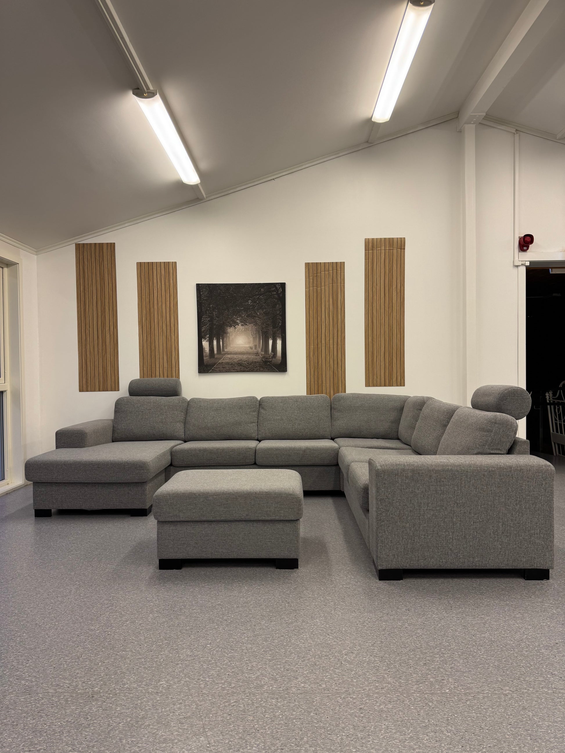 Nyrenset - Sunday Sofa inkl. Puff og 2 Nakkestøtter - Adoua Sofa