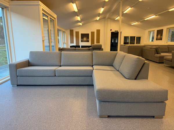 Nyrenset | Modern Living L-sofa - Adoua Sofa