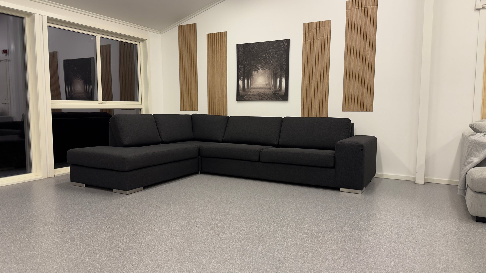 Nyrenset Modern Living hjørnesofa – Skeidar - Adoua Sofa