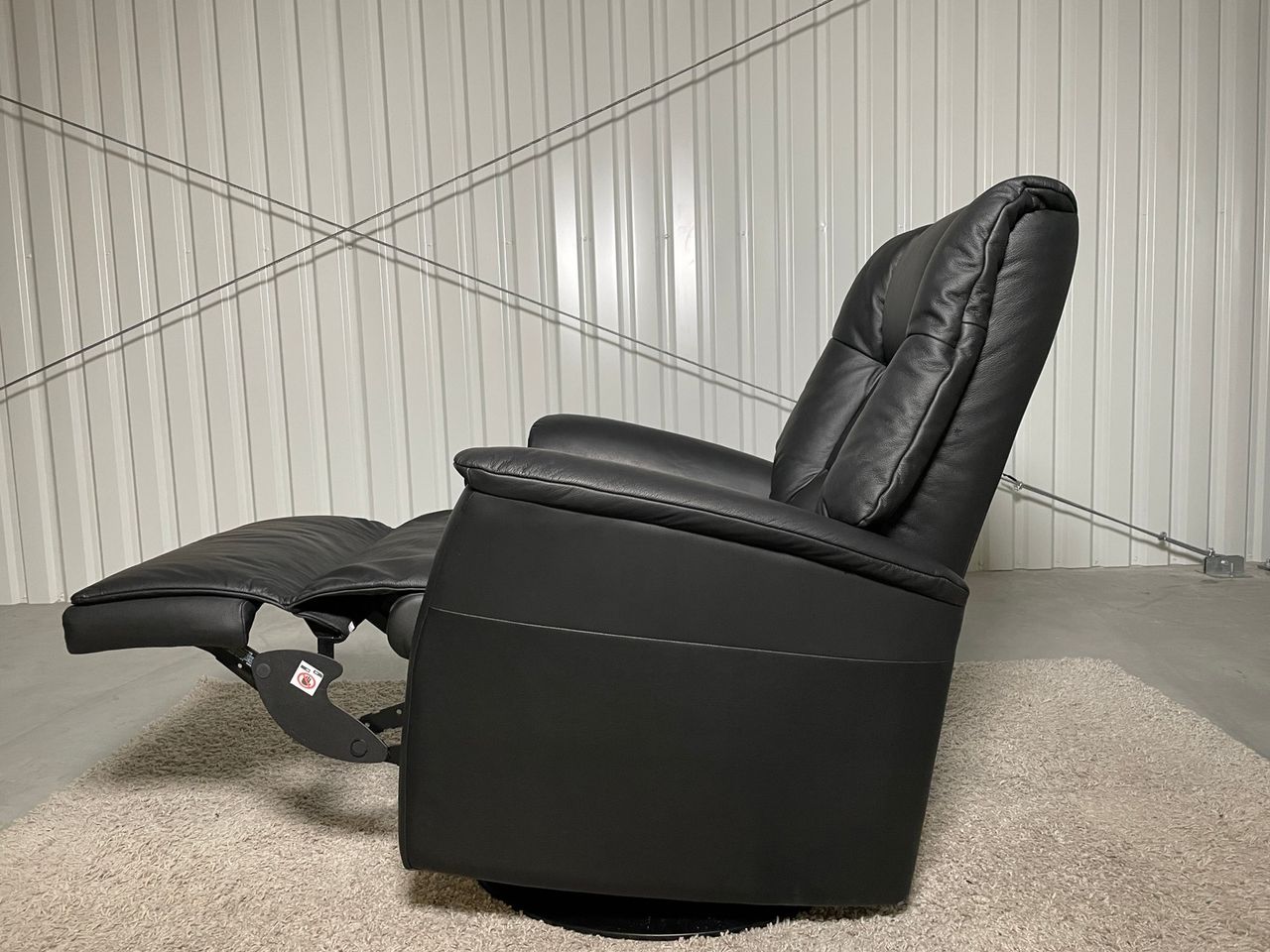 Nyrenset | Lenestol med recliner - Adoua Sofa